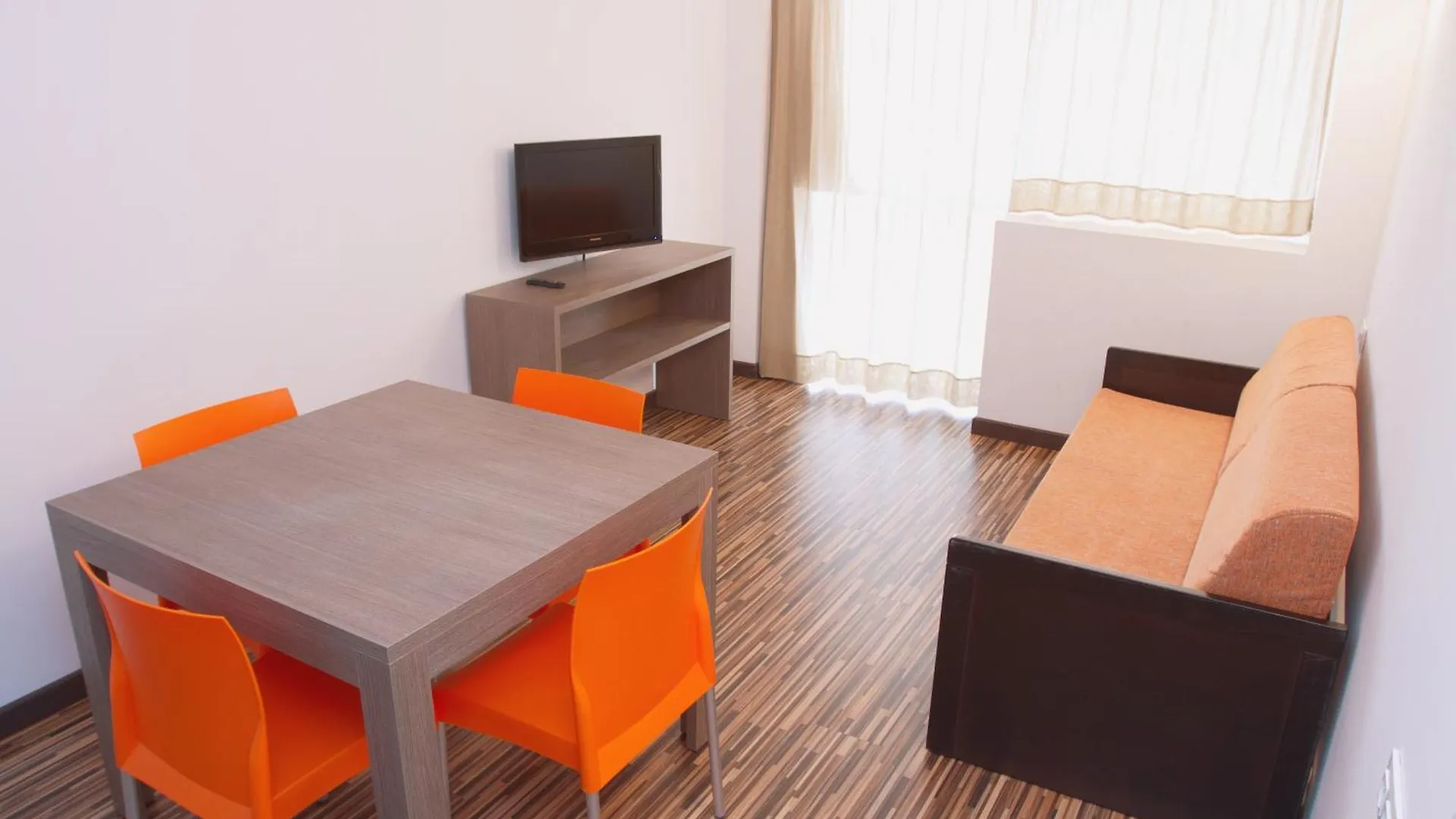 Rentalmar Park Suites سالو إسبانيا