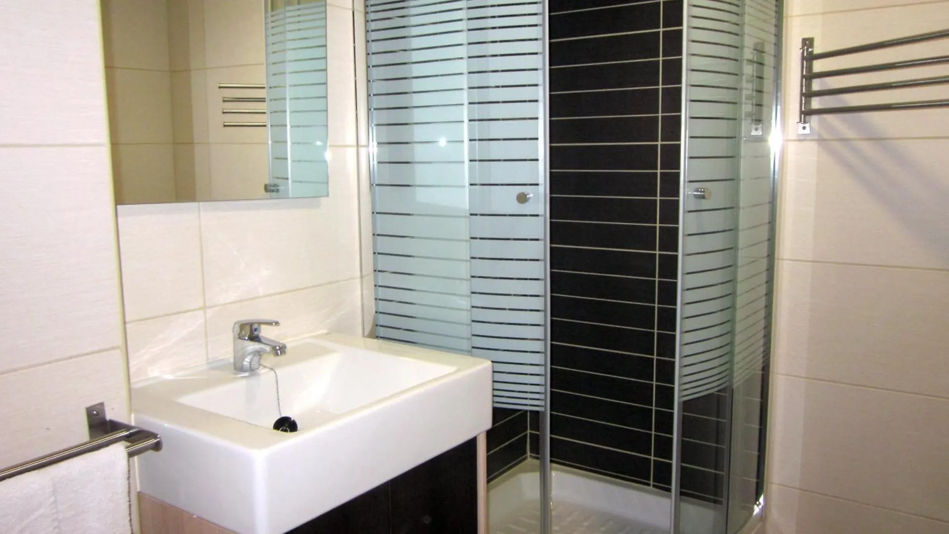 Rentalmar Park Suites سالو شقة