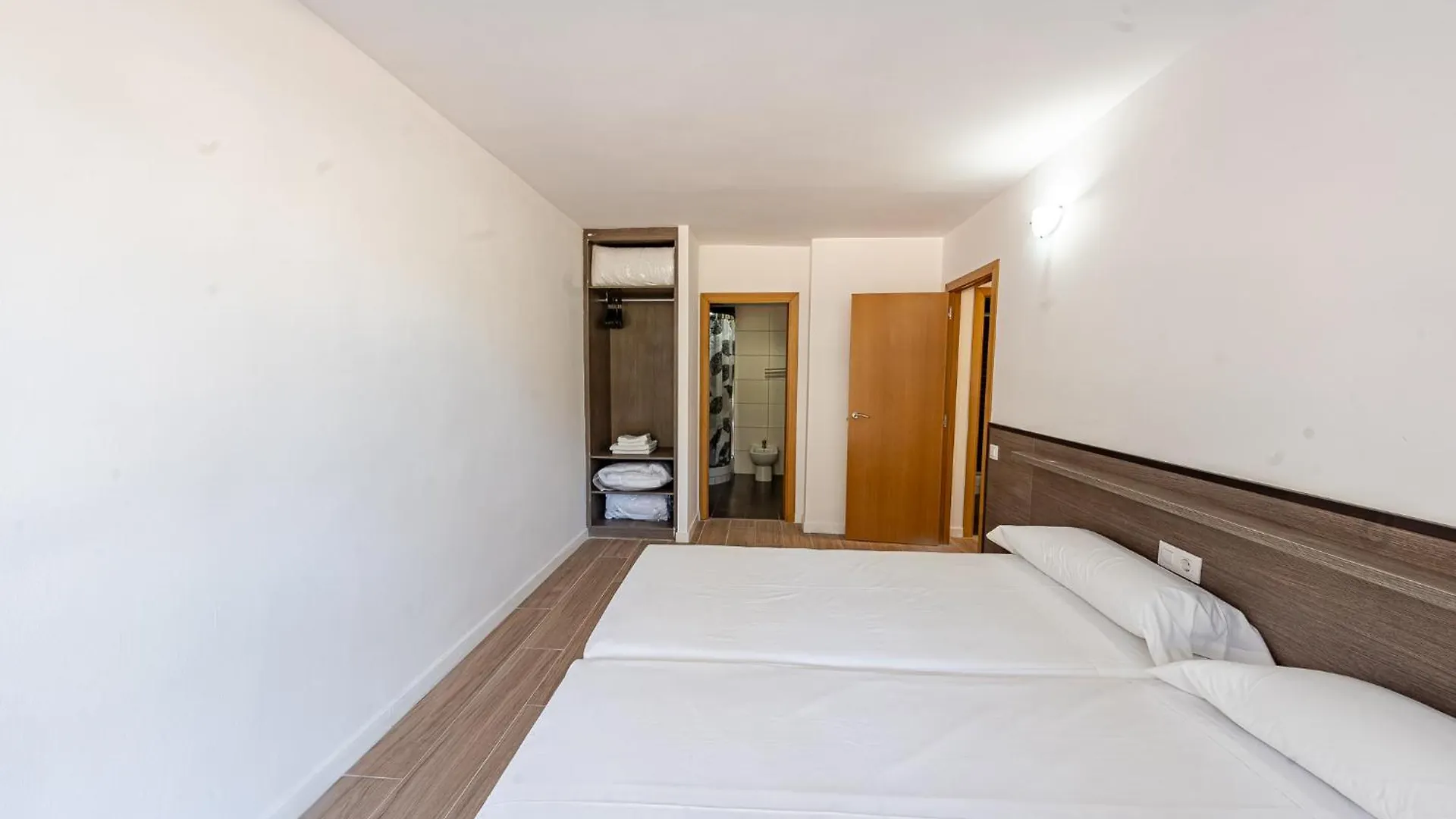 Park Suites Family Rentalmar Salou