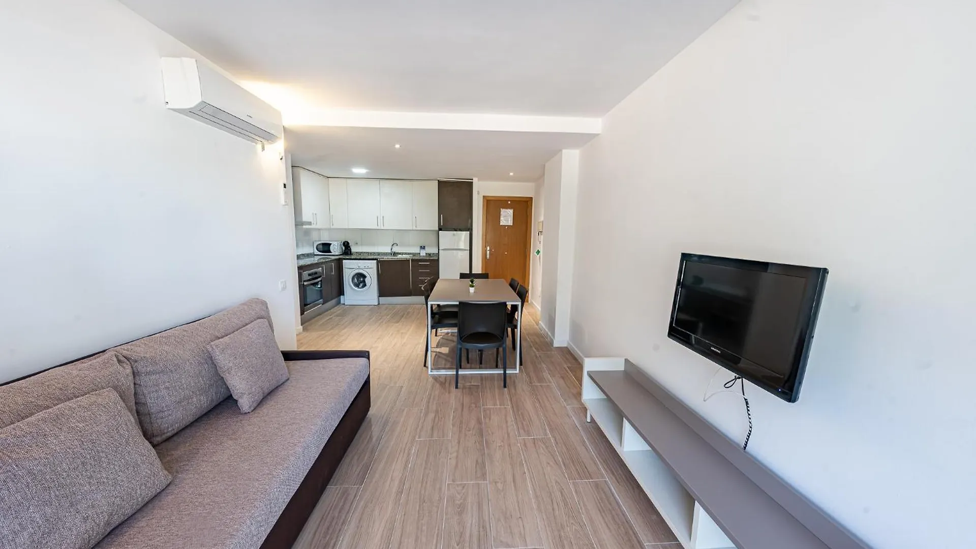 Park Suites Family Rentalmar Salou 0*,  Spain